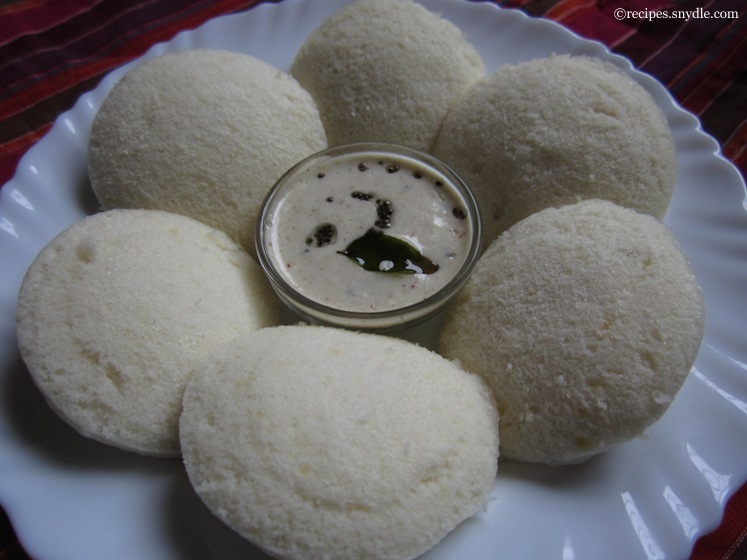 Coconut Chutney Recipe / Coconut Yogurt Chutney Recipe