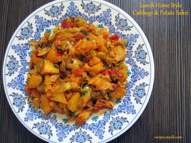 Lunch Home Style Cabbage & Potato Sabzi / Aloo Patta Gobhi Sabzi