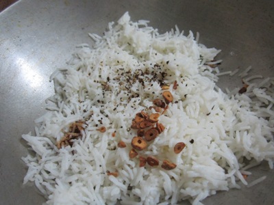 restaurant style burnt garlic rice