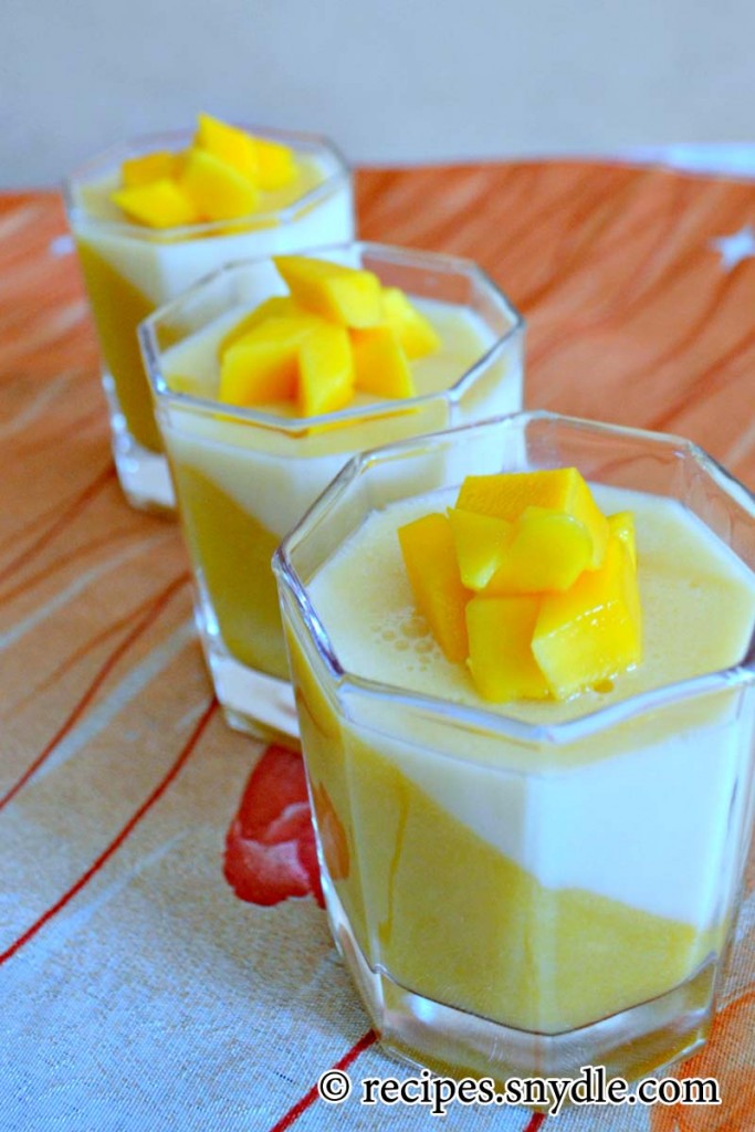 mango-panna-cotta