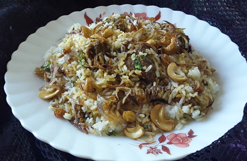 Beef biryani in pressure cooker hot sale