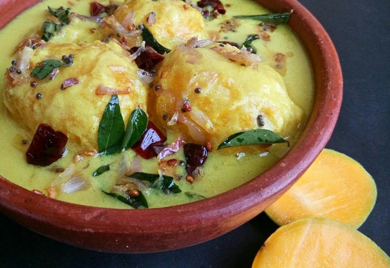 Mambazha Pulissery - Kerala Sadhya Style Recipe of Mambazha Pulissery